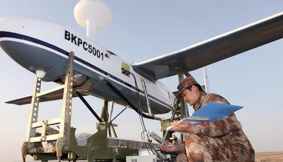 解放军首次用无人机在西北完成数字地图测制任务