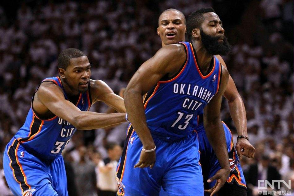 三少70分 雷霆胜马刺