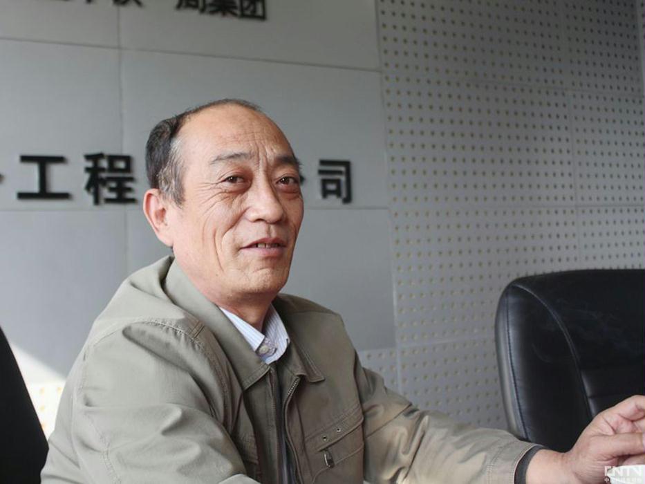 "工人教授"窦铁成:最好的行动是搞好本职工作