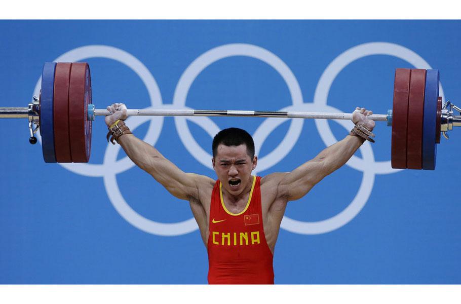 陆浩杰带伤举起190kg 铁血男儿感动全场[ 0/0 ]