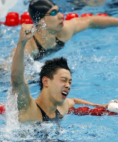 马祥200蛙破全国纪录夺冠 为天津摘游泳首金